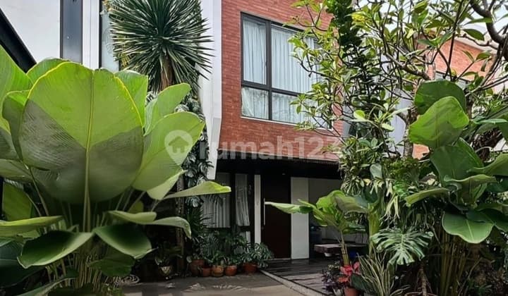 Rumah Siap Huni di Kebayoran Bintaro, Bintaro Sektor 7