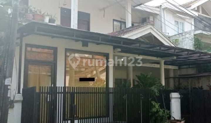 Rumah Butuh Minim Renovasi di Bintaro Jaya Sektor 1