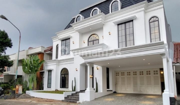 Rumah dengan Swimming Pool di Puri Bintaro, Bintaro Sektor 9