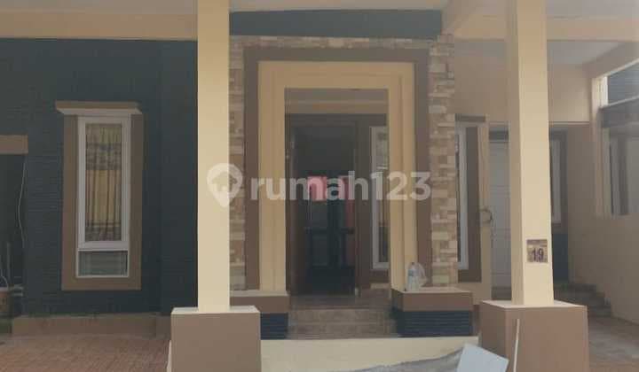 Rumah Siap Huni di Graha Raya Bintaro, Tangsel