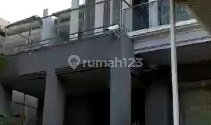 Rumah Wisata Bukit Mas Wiyung Dekat Royal Residence Babatan (Yvyge)