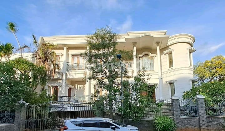 Miliki Hunian Mewah Di Lokasi Strategis.ini