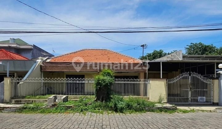 Rumah Dharmahusada Utara Strategis Istimewa Favorite