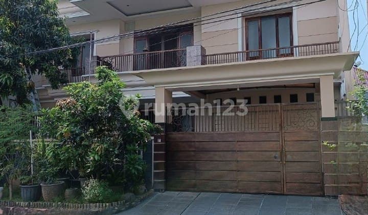 Araya 1 House, Galaxy Bumi Permai, Strategic and Good.