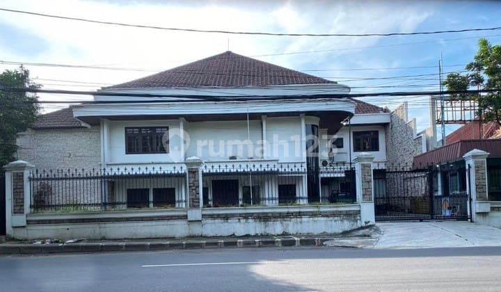 Rumah Usaha Raya Jemursari Strategis Bagus