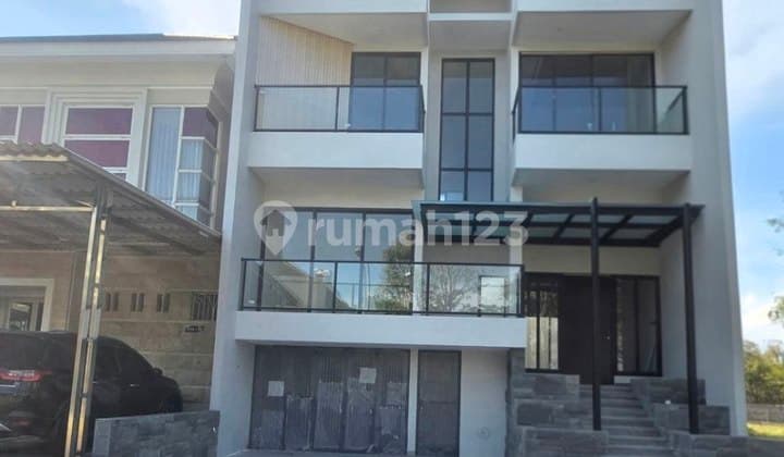 Pakuwon City IMPERIAL BEACH SPLIT LEVEL NEW MINIMALIST House