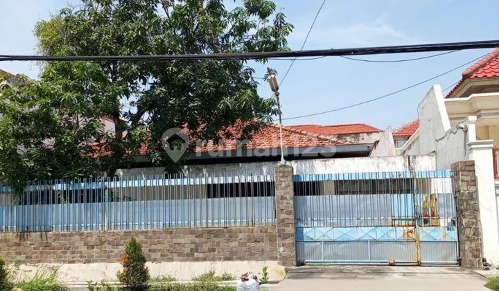 Rumah Dharmahusada Utara STRATEGIS Rumah Dharmahusada Utara STRATEGIS