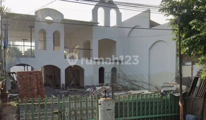 Rumah Jl. Cimanuk Dekat Raya Darmo Pusat Kota Strategis Hitung Tanah
