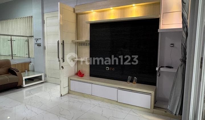 Dijual Rumah 3 Lantai Sudah Renov di Bcs Kelapa Gading Jakarta Utara