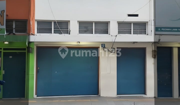 Paling Murah Dibawah Harga Pasaran! Cocok untuk Usaha Grosir di Dekat Pasar Baru, Braga Bandung