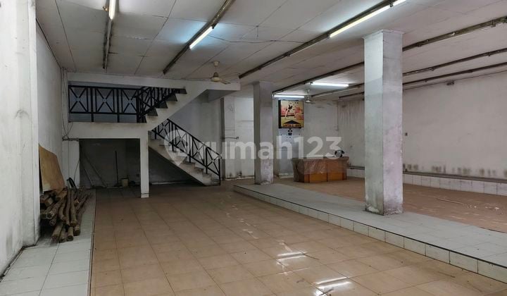 Ruang Usaha 4 Lantai Gandeng di Jl. Sultan Agung, Bekasi