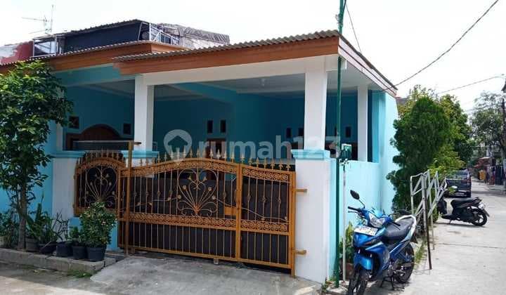 Rumah 1 Lantai Hook di Villa Indah Permai, Bekasi Utara