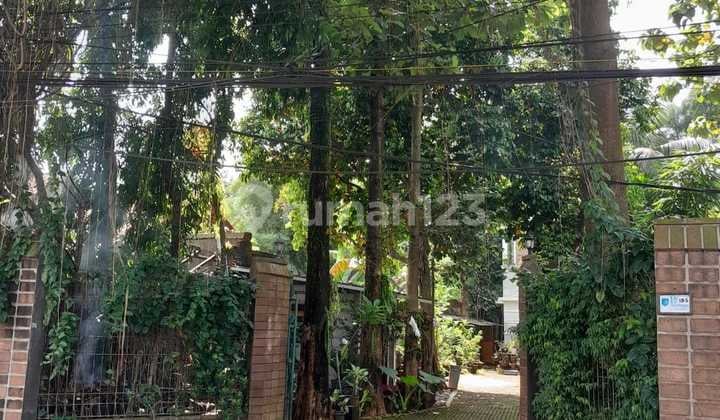 Dijual Tanah Bonus Bangunan Rumah di Cibubur, Cimanggis, Depok