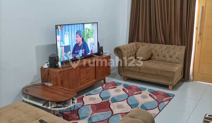 Rumah Dekat Mall di Duta Graha, Duta Harapan, Bekasi Utara