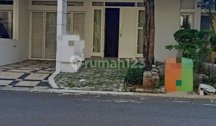 Disewakan Rumah 2 Lantai Semi Furnished di Cluster Acasia, Summarecon Bekasi