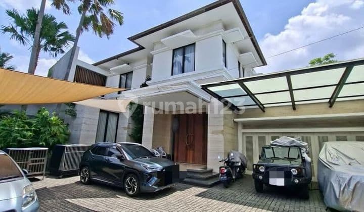 Rumah 2 Lantai Mewah Ada Fasilitas Kolam Renang di Cipete Utara, Jakarta Selatan