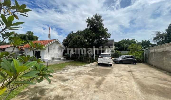 Warehouse and Office for Rent, Land Area 300M2, Jababeka 1 Industrial Area, North Cikarang
