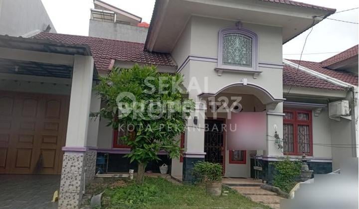 Disewakan Rumah Cluster Type 146/192 M2