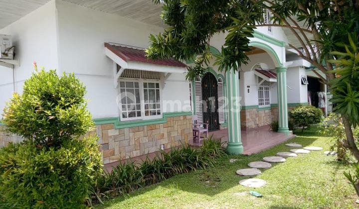 Dijual Rumah +Tanah Luas di Jl. Harapan Raya