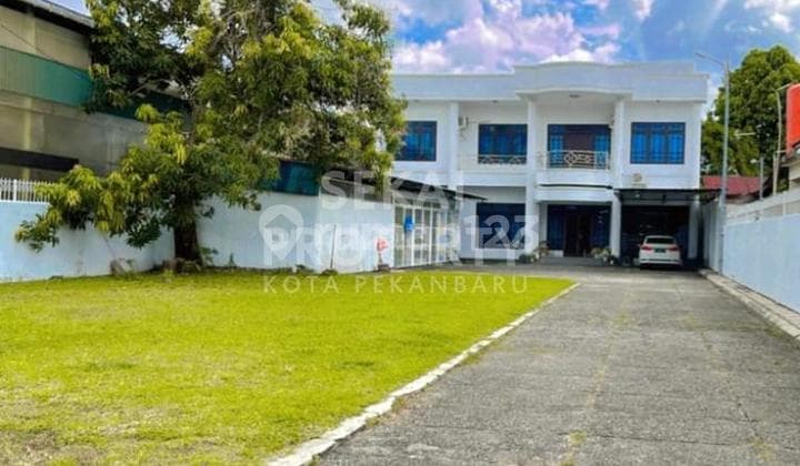 Dijual Rumah Bulatan dengan Tanah Luas dan Sangat Terawat Lokasi Sukajadi - Pekanbaru