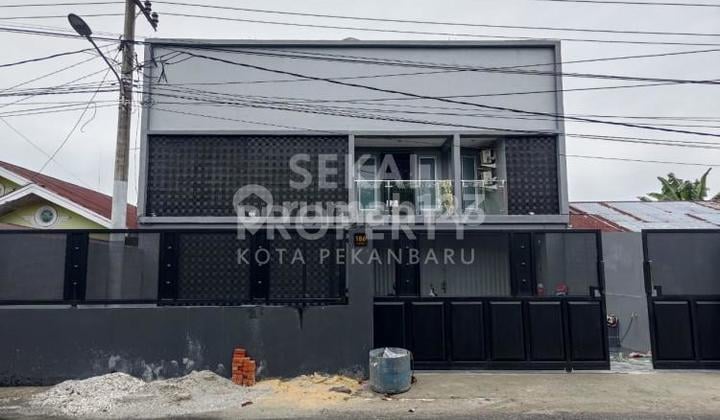 Dijual Rumah Mewah Full Furnished 2Lantai Tepi Jalan Besar, Siap Huni - Jalan Satria Pekanbaru