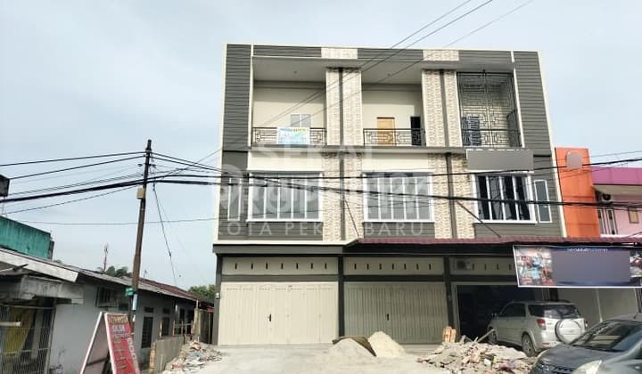 DISEWAKAN RUKO BARU DI JALAN PAUS POSISI HOOK