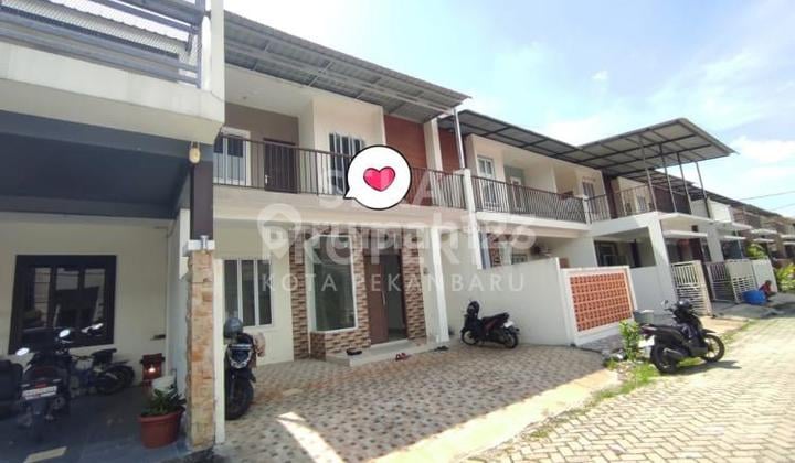 DIJUAL RUMAH 2 LT SIAP HUNI DI JLN PEMUDA-PEKANBARU