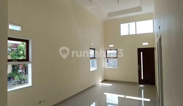 Rumah Bagus di pusat kota Cicalengka tanpa DP