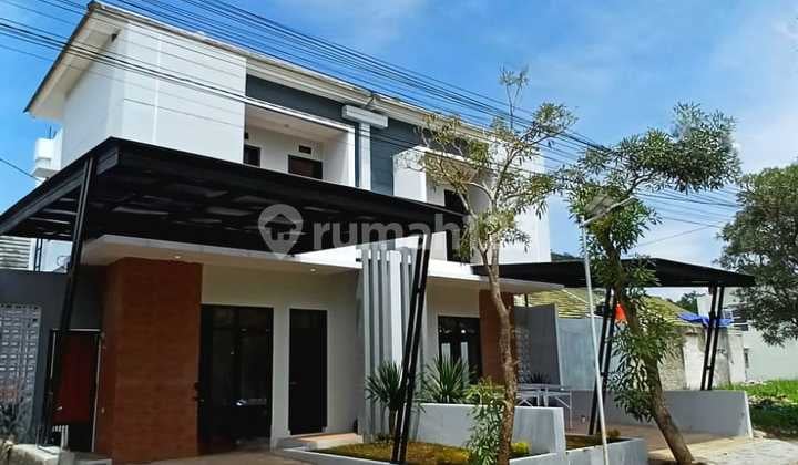 Rumah Siap Huni 2 Lantai Dipusat Kota Cicalengka Bandung Timur
