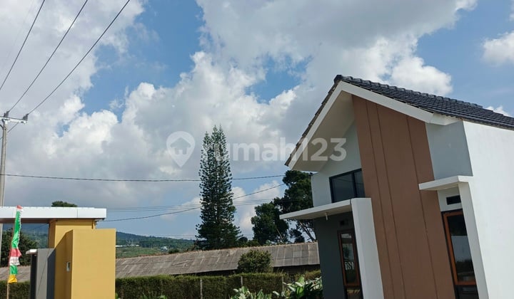 Rumah Siap Huni Dekat Exit Tol Pamulihan