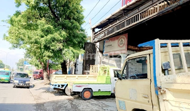 Toko Bahan Bangunan Tinggal Lanjut Bisnis Dekat Tol Buahbatu
