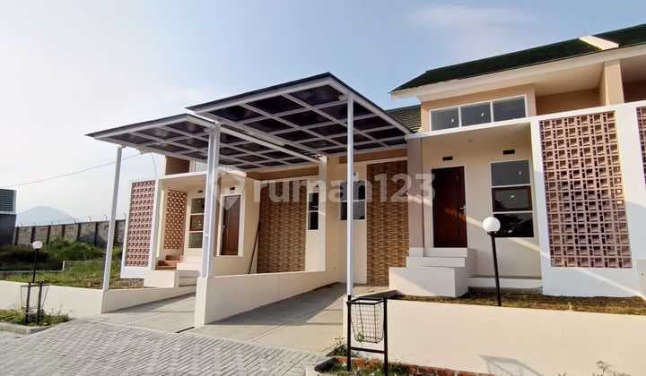 Rumah dijual rumah siap huni SHM di Cicalengka Bandung timur