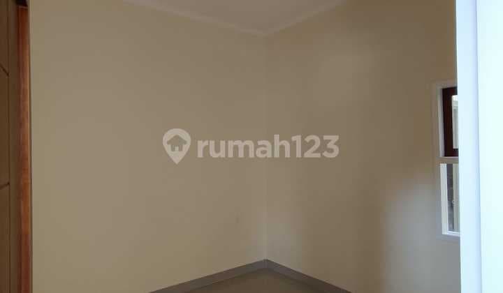 Rumah Bagus di pusat kota Cicalengka tanpa DP