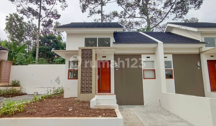 Rumah Siap Huni Di Cileunyi Dkt Tol D Dn Kampus Jatinangor