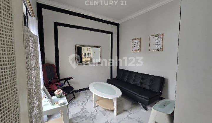 Rumah Mewah American Modern di Gegerkalong