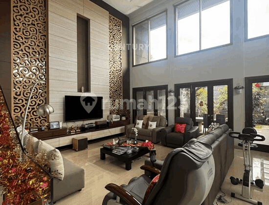 Rumah Lux Siap Huni di Setrasari Indah Bandung