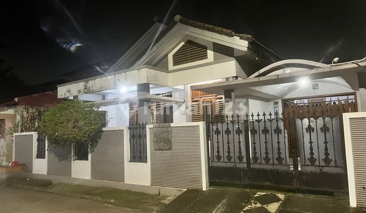 Rumah Dalam Perumahan di Jati Beningluas Tanah 180M² Harga 1M