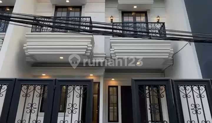 Di Jual Rumah Baru Luxury 2 Lantai Pondok Bambu Jakarta Timur