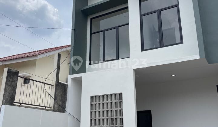 Di Jual Rumah Baru 2 Lantai Galaxy Jaka Setia , Bebas Banjir