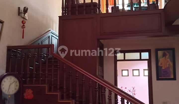 Dijual Rumah Mewah, di Duren Sawit. 5 kamar tidur.