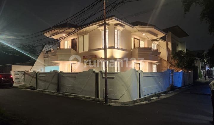 Rumah 2 Lantai, 4 Kamar. Jl. Purbaya Raya, Duren Sawit