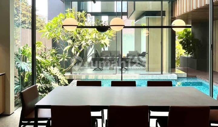 House for Quick Sale in Kebayoran, South Jakarta