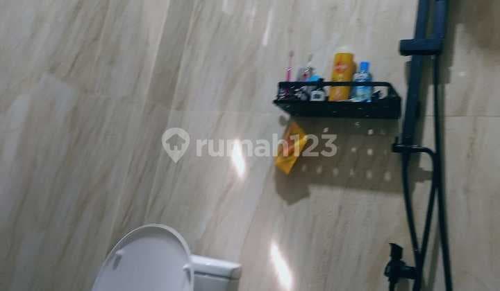 Minimalist House in Tanjung Barat, Pasar Minggu, South Jakarta