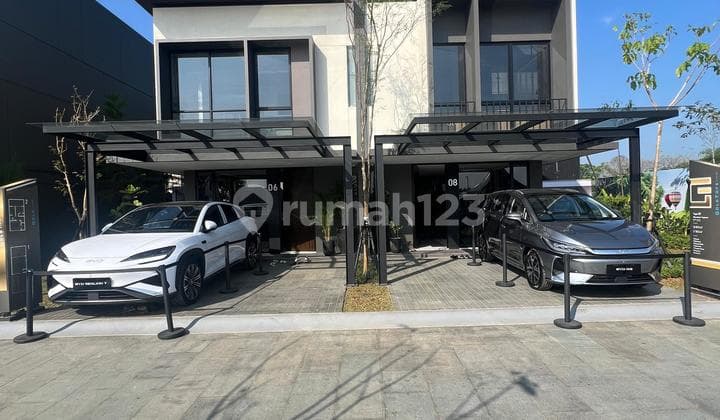 TREE TOPS HIGH Ceiling 3 lantai premium under 1Man PARK SERPONG