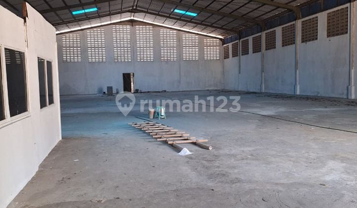 Prime Location Warehouse in Margaasih, Bandung with SHM (Certificate of Land Ownership).