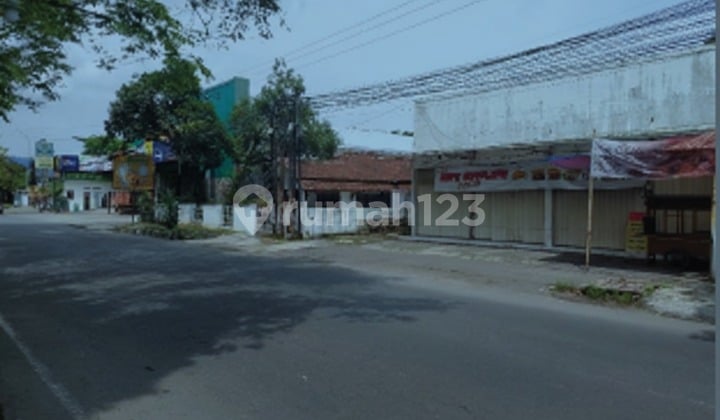 Rumah untuk Usaha Jl Otista Dekat Cipanas Garut 5 Mnt Gerbang Tol