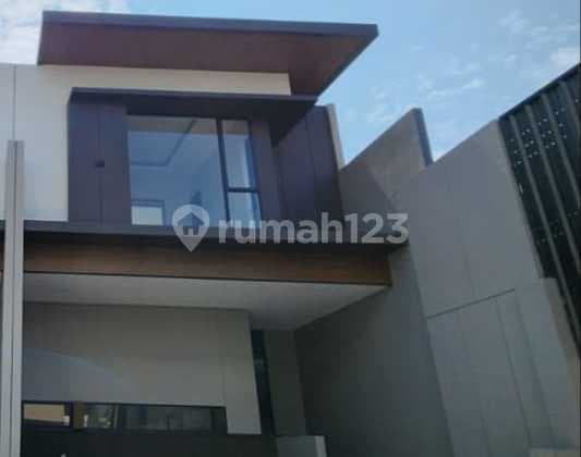 Jual Rumah Setraduta Grande