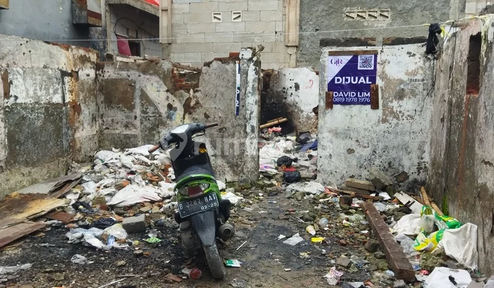 Jembt 5, Land Calculation Based on NJOP Near Market Close to School