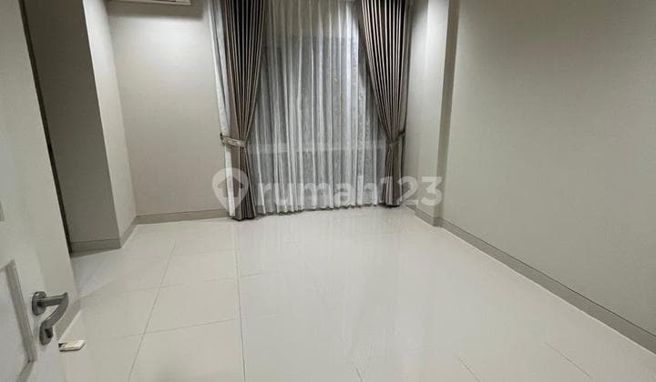 Siap Huni Rumah 5 Kamar di Harvestland Jimbaran