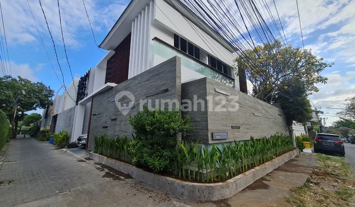 Private Pool Villa Fully Furnished in Umalas Cn